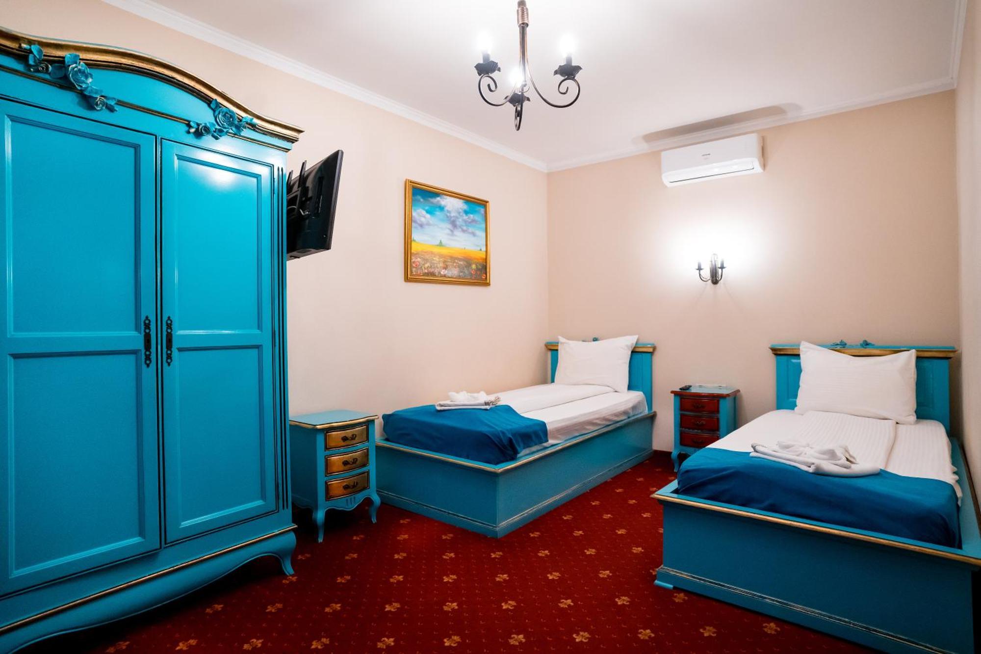 Two-Bedroom Apartment,1641757934:JPEG